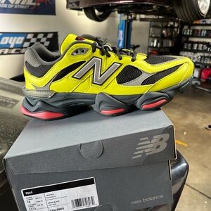 Brand new New Balance 9060 TEA TREE